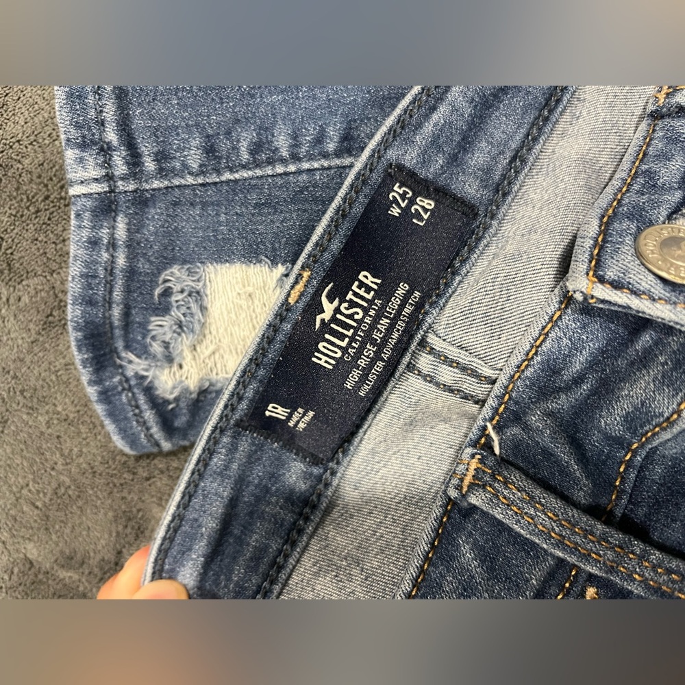 skinny jeans